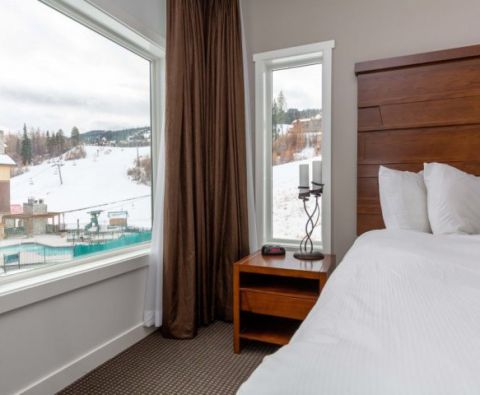 Mountain spirit bedroom 480x395