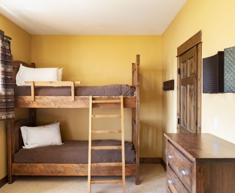 Northstar mountain village bedroom bunkbeds 480x395