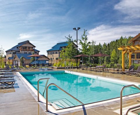 Northstar mountain village outdoor pool 480x395